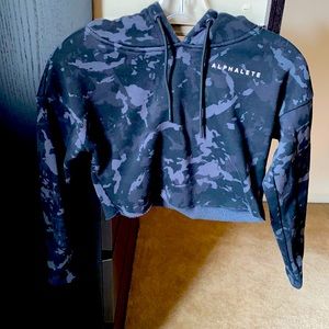 Alphalete cami crop top